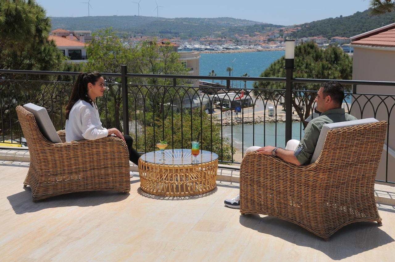 Le Ciel Hotels & Wellness Club Çeşme Exterior foto