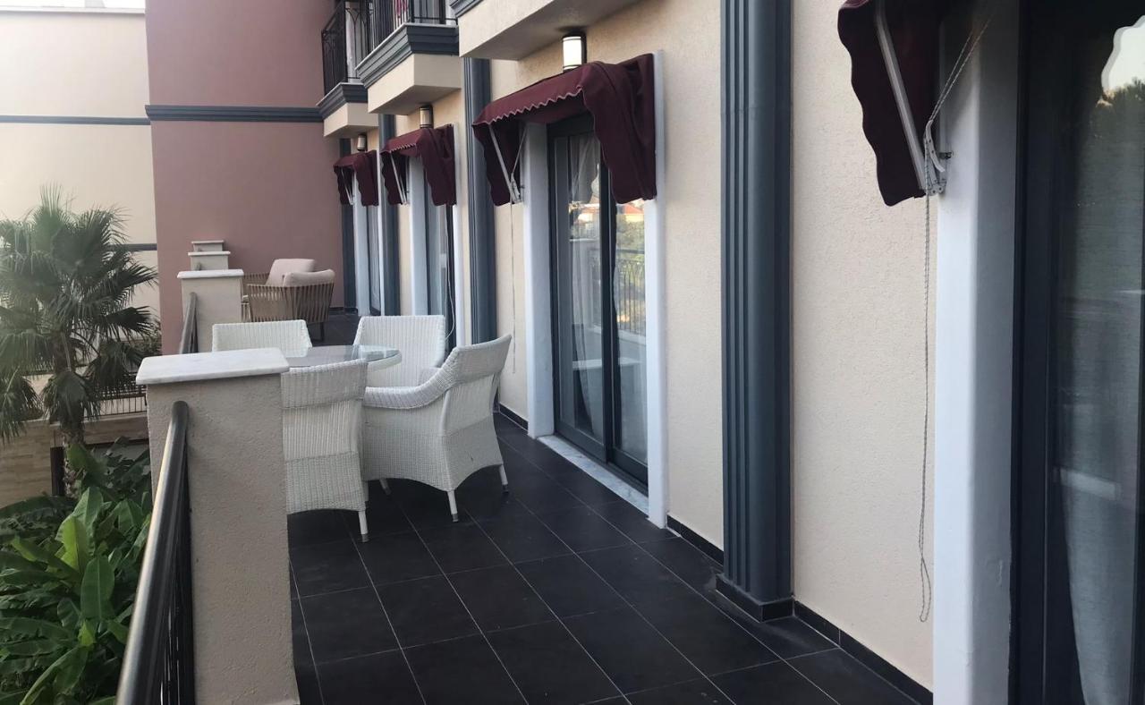 Le Ciel Hotels & Wellness Club Çeşme Exterior foto